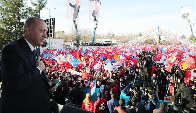 Erdoğan'dan Diyarbakırlılara: Elinizi vicdanınıza koyun