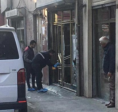 İstanbul Beyoğlu'nda internet kafeye silahlı saldırı