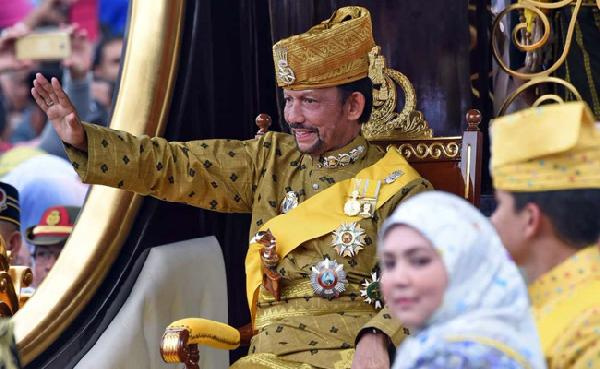 Brunei neden zengin? Dünyanın en zengin ülkesinin sırrı nedir?