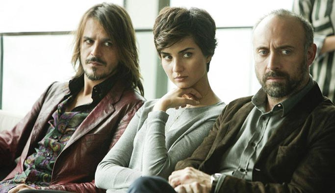 İstanbul Kırmızısı filmi konusu nedir, kimler oynuyor?