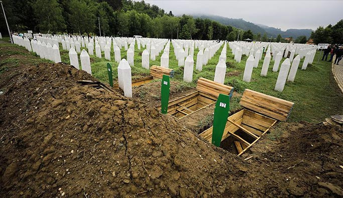 Srebrenitsa'da her yıl tazelenen acı: 33 cenaze daha defnediliyor