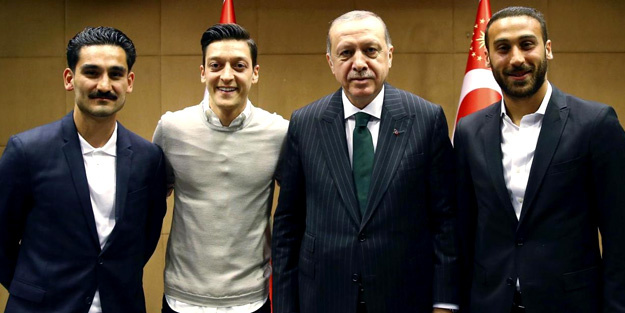 Mesut Özil ve İlkay Gündoğan